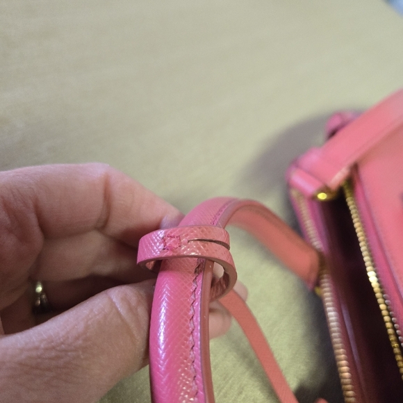 PRADA | Authentic Saffiano Lux Leather Galleria Double Zip in Pink sz S (10") - Picture 11 of 16
